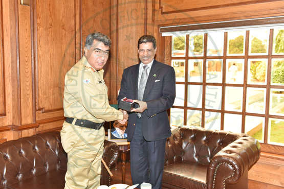 DG ENGRS GHQ CALLS ON ADMINISTRATOR DHA